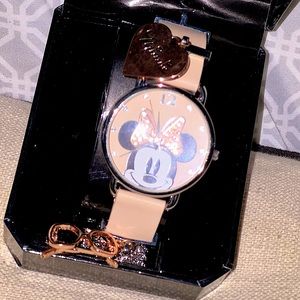 Disney Minnie Mouse watch (brand new)